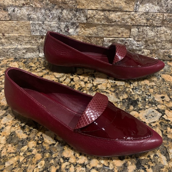 Tory Burch | Shoes | Tory Burch Envelope Loafer | Poshmark